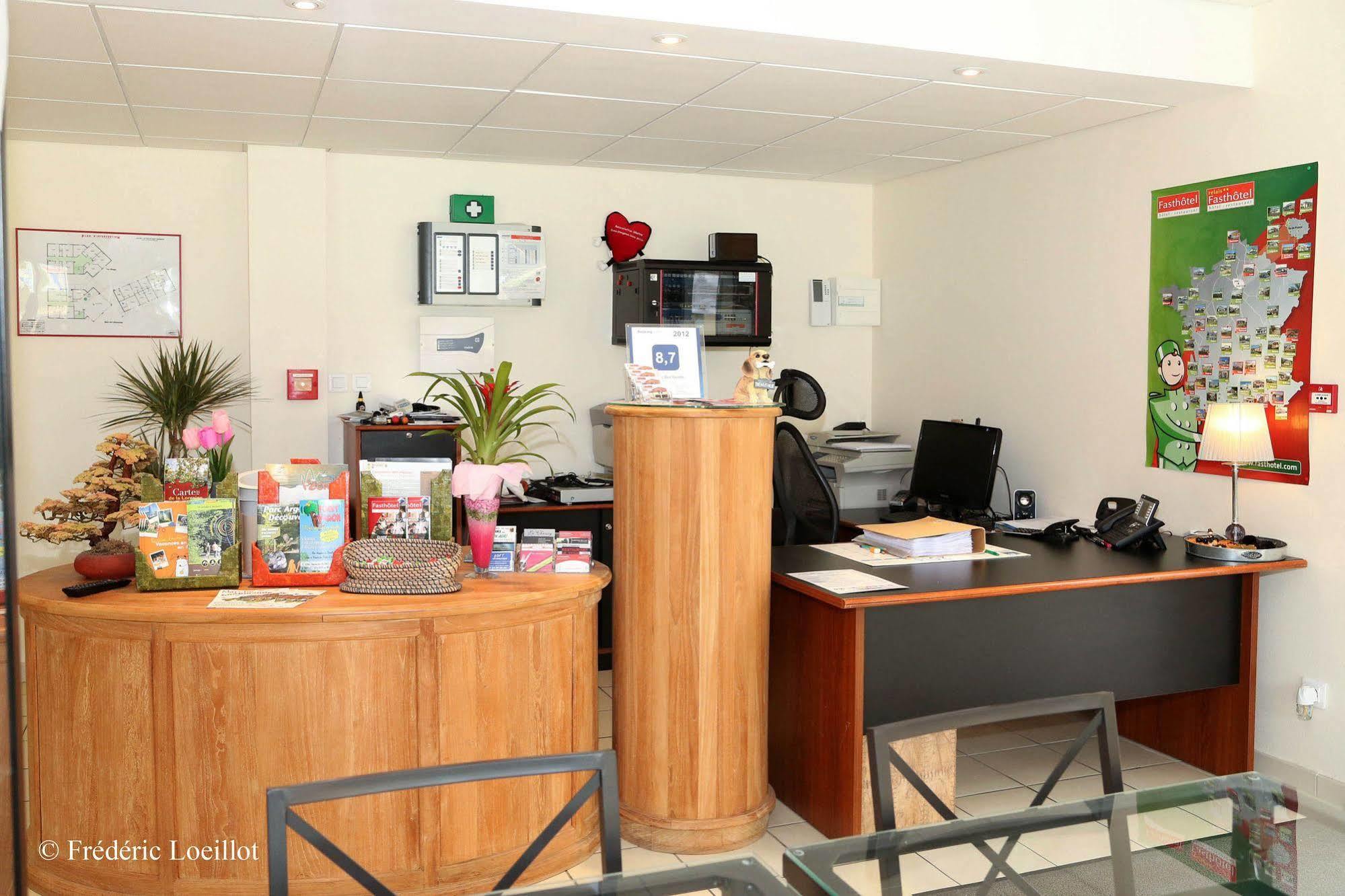 Hotel Fasthotel Le Rale Des Genets - Un Fh Collection